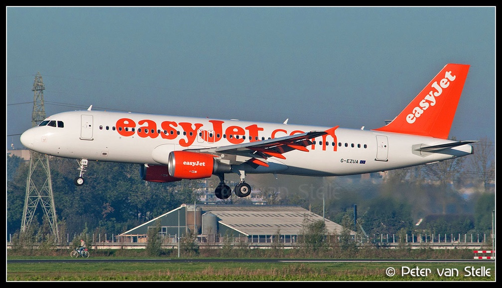 3014452 Easyjet A320 G-EZUA AMS 15102011